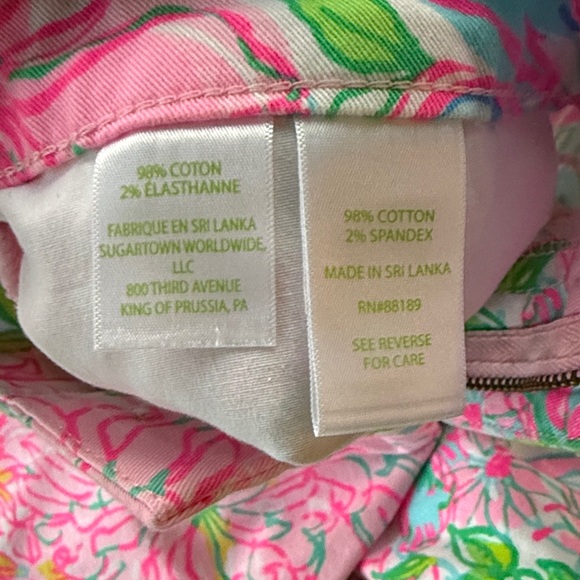 Lilly Pulitzer Vibrant Floral Shorts - Picture 3 of 4